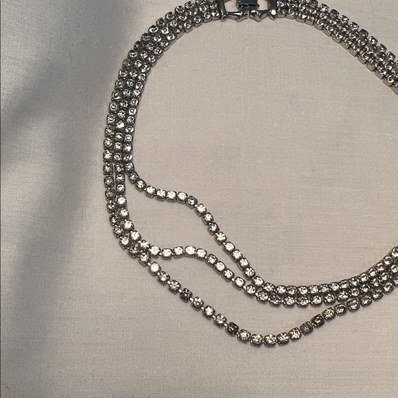 Vintage Rhinestone Necklace - Picture 3 of 8